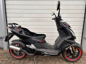 Peugeot Speedfight 3 4T bromscooter Opknapper