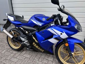 Yamaha TZR 50 tweedehands schakelbrommer